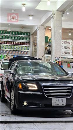 کرایسلەر 300